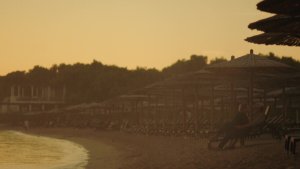 Бескрайний бассейн (Infinity Pool)