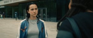 1 сезон 2 эпизод — «Первый день» (First Day)