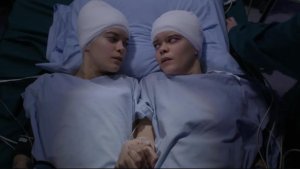 1 сезон 11 эпизод — «Острова (1)» (Islands (1))